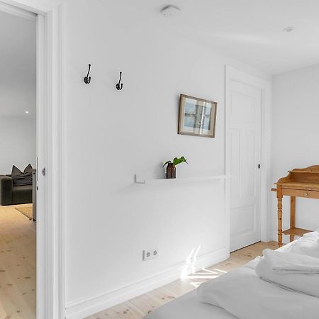 Cozy Downtown Apartment Reykjavik Bagian luar foto
